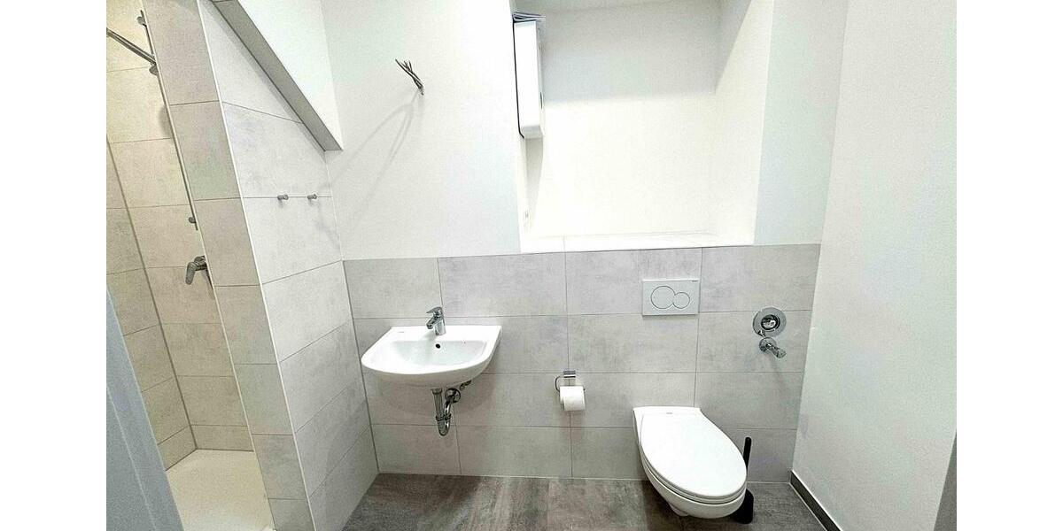 Dachgeschoßwohnung Köthen (Anhalt) - 2 Zimmer, 87 m&sup2;, 650&euro; | Angebot:24660036