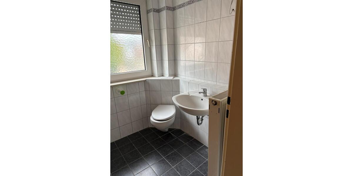 Etagenwohnung Erlenbach am Main - 3 Zimmer, 74 m&sup2;, 650&euro; | Angebot:23813531