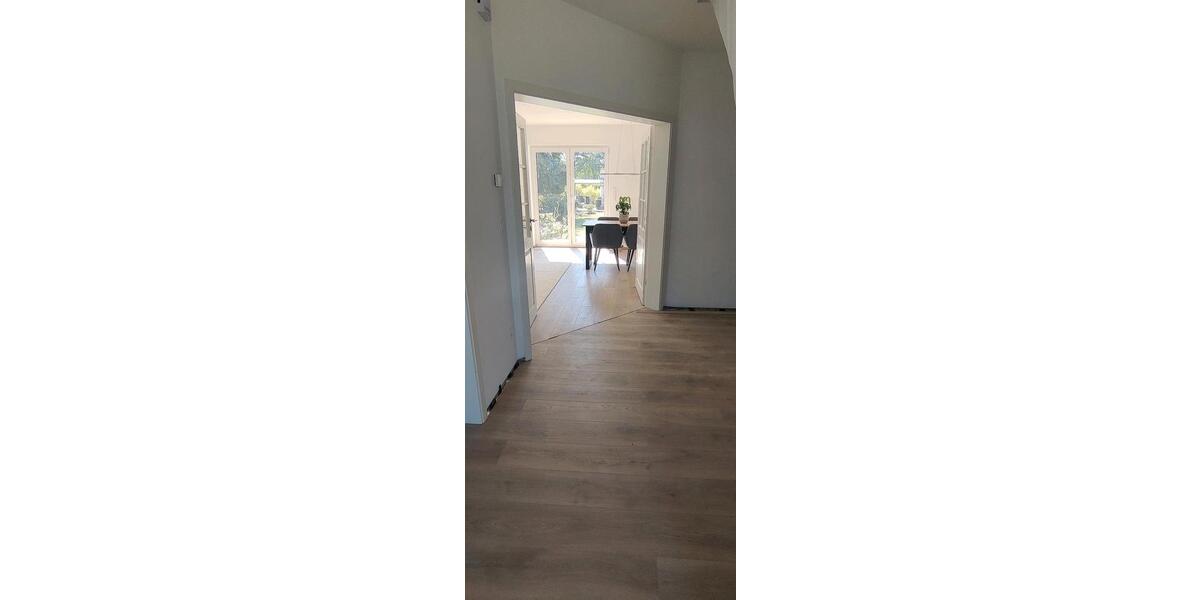 Wohnen auf Zeit Schulzendorf - 4 Zimmer, 130 m&sup2;, 670&euro; | Angebot:26372775