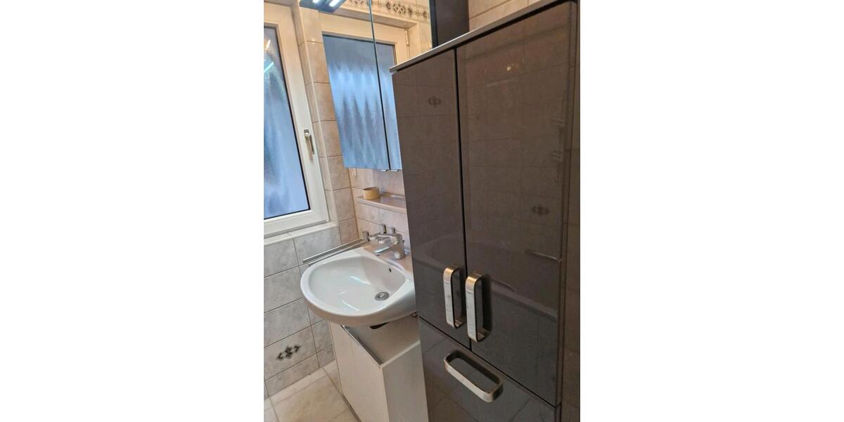 Heller 14qm Zimmer in 4er WG 4 zimmer