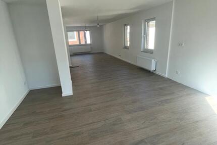 Wohnung Grefrath - 3 Zimmer, 80 m&sup2;, 900&euro; | Angebot:26578547
