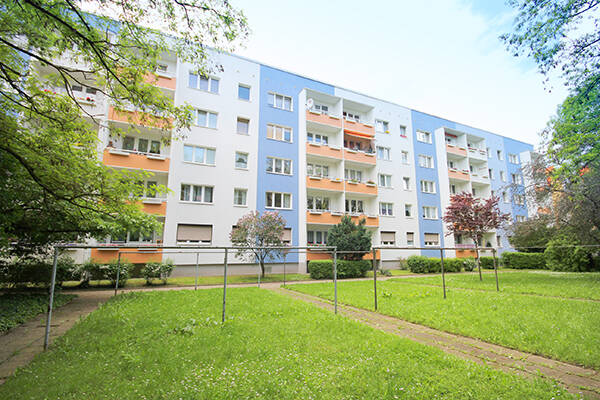Etagenwohnung Halle (Saale) Südstadt - 2 Zimmer, 49 m&sup2;, 299&euro; | Angebot:26037726