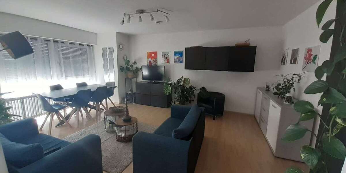 Etagenwohnung Leverkusen Schlebusch - 3 Zimmer, 102 m&sup2;, 980&euro; | Angebot:26749350