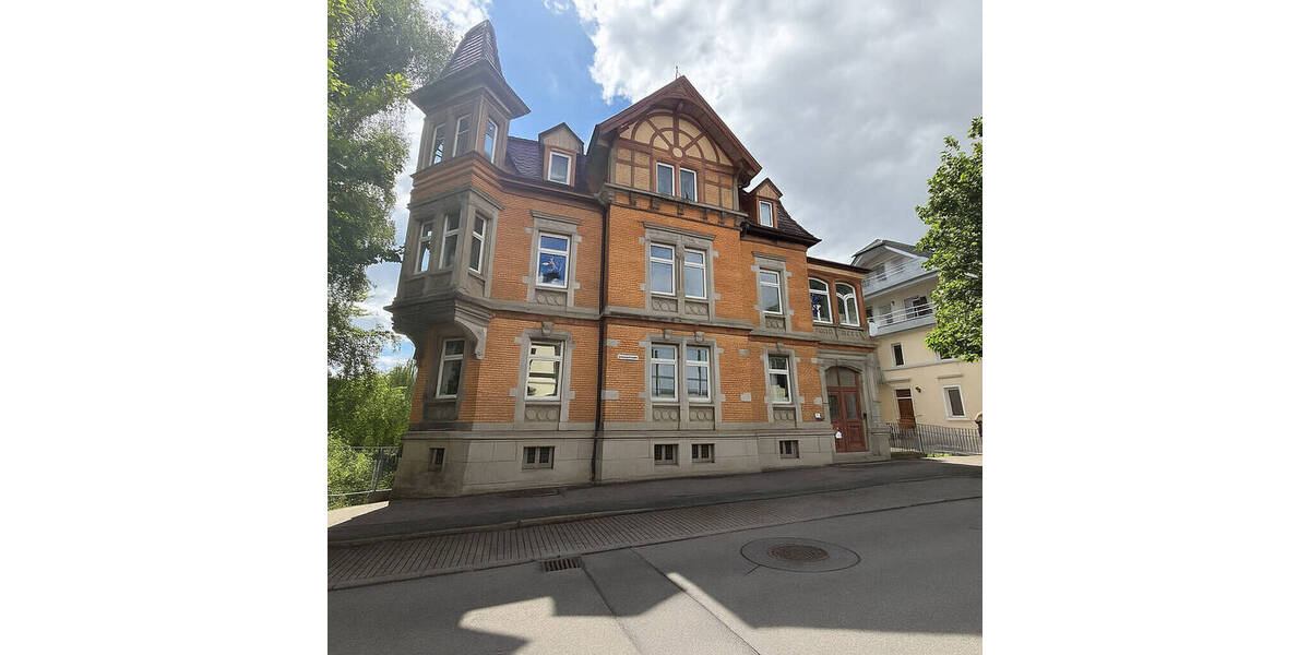 Gewerbeobjekt Rottweil - 6 Zimmer, 199 m&sup2;, 1.400&euro; | Angebot:25820683