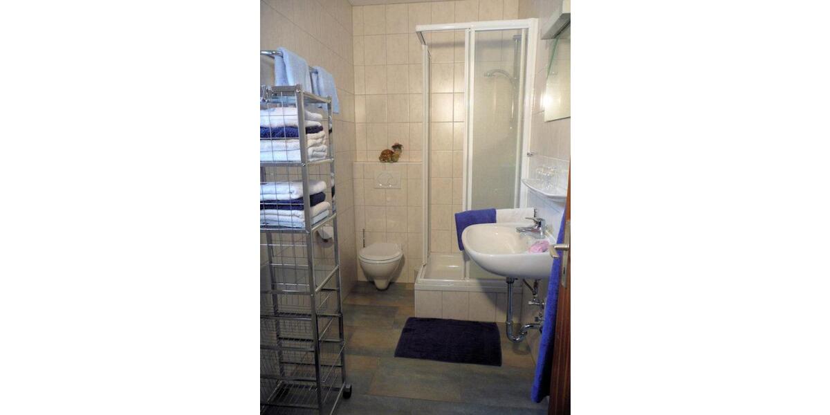 Wohnen auf Zeit Würzburg Dürrbachau - 2 Zimmer, 55 m&sup2;, 16&euro; | Angebot:25784194