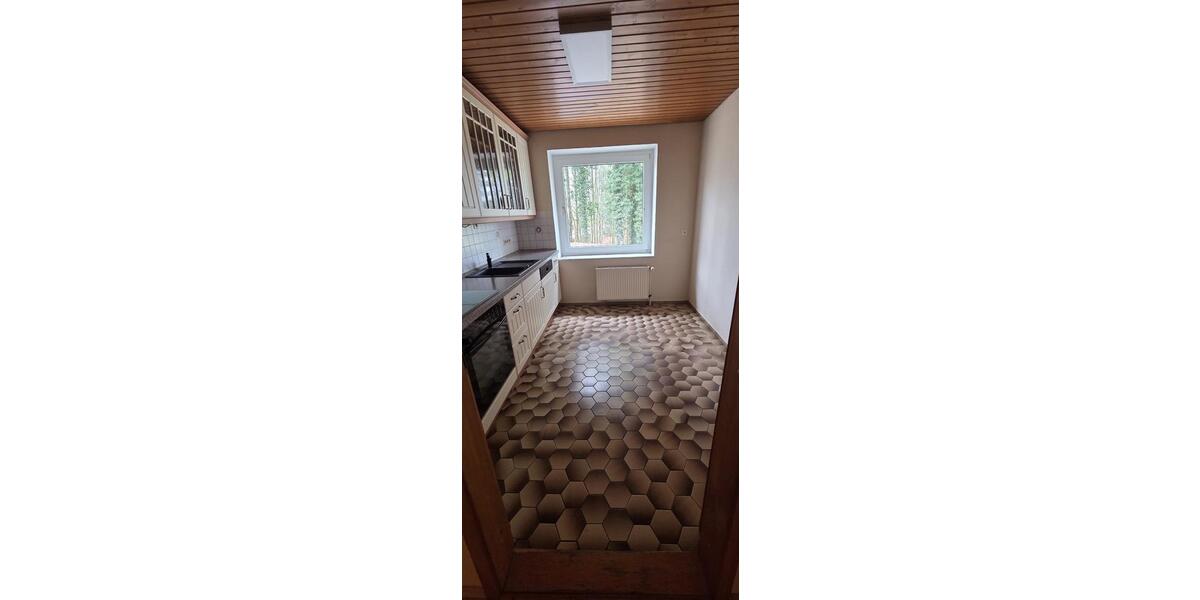Etagenwohnung Nübel - 3 Zimmer, 75 m&sup2;, 900&euro; | Angebot:26237326