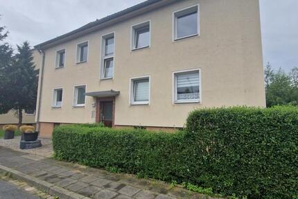 Ruhig gelegene 2,5-Zimmer-Wohnung mit Tageslichtbad