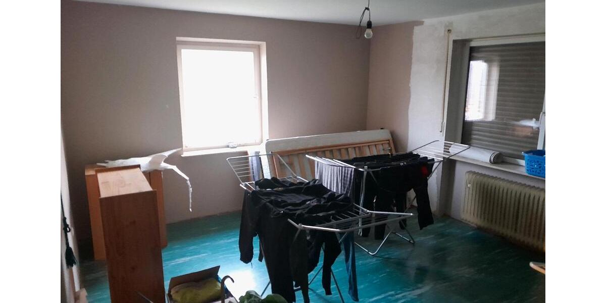 Einfamilienhaus Künzelsau - 8 Zimmer, 160 m&sup2;, 1.300&euro; | Angebot:25414810