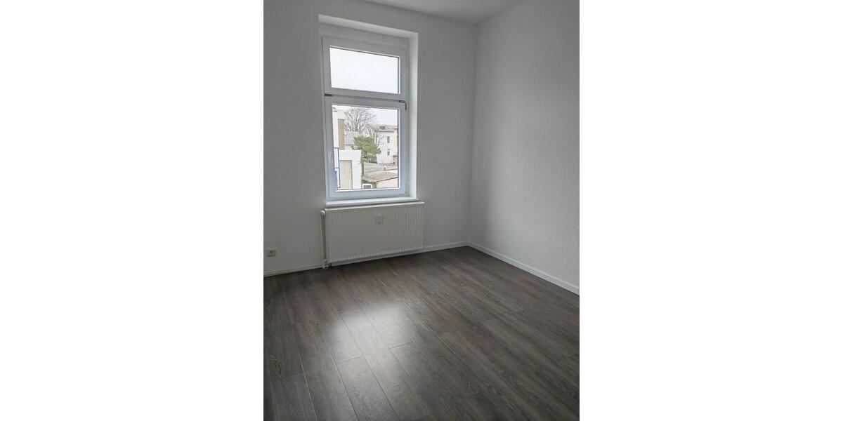 Etagenwohnung Cuxhaven - 4 Zimmer, 128 m&sup2;, 1.301&euro; | Angebot:24455961