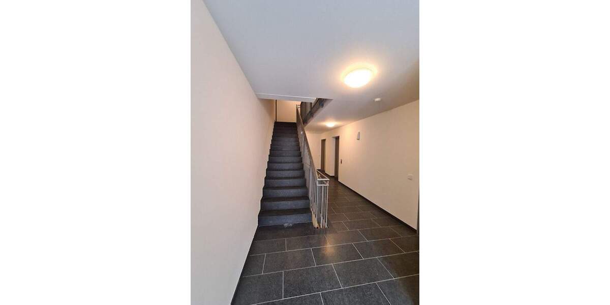 Etagenwohnung München Sendling-Westpark - 4 Zimmer, 95 m&sup2;, 2.175&euro; | Angebot:25262852