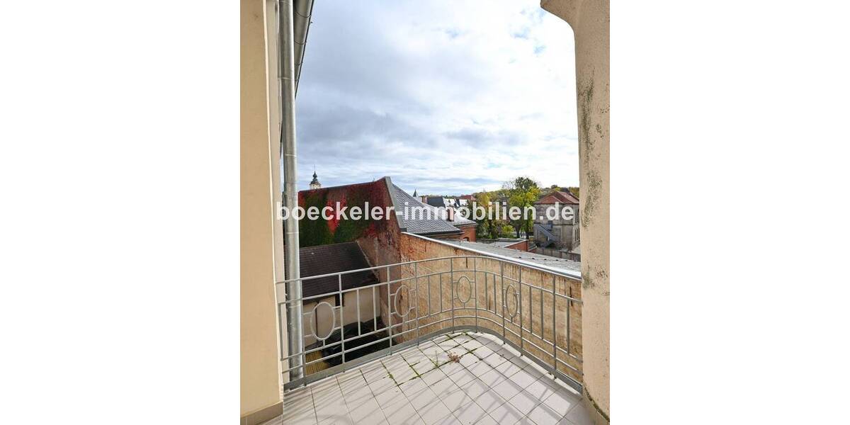 Gewerbeobjekt Weißenfels Markwerben - 8 Zimmer, 325 m&sup2;, 1.950&euro; | Angebot:26230404