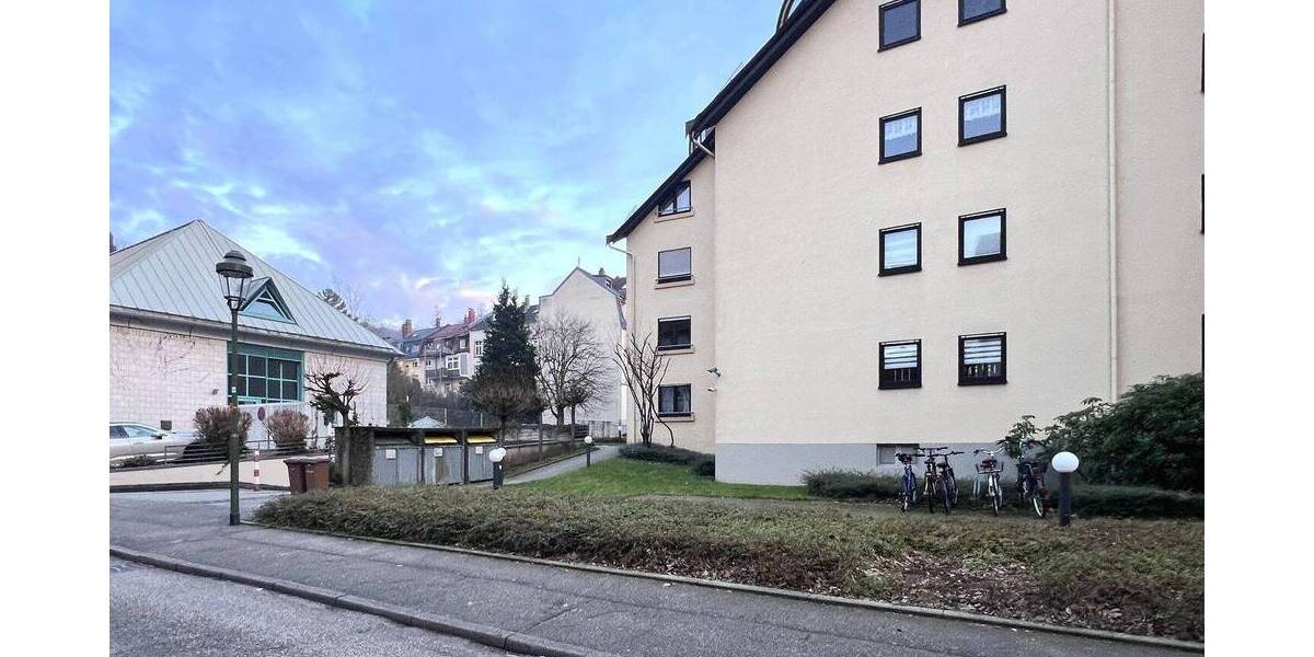 Etagenwohnung Baden-Baden Innenstadt - 2 Zimmer, 75 m&sup2;, 900&euro; | Angebot:26826283