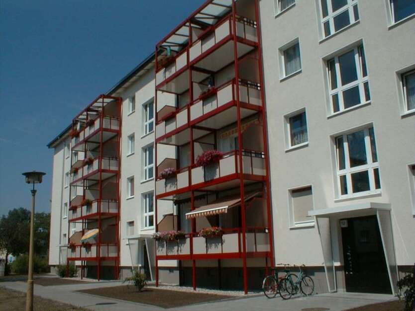 Wohnung zum Mieten in Hoyerswerda 355 € 59.69 m² 3 zimmer