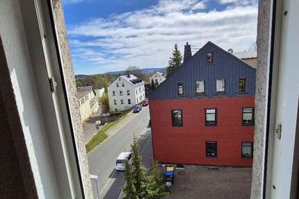 Wohnung Schönheide Neuheide - 2 Zimmer, 45 m&sup2;, 200&euro; | Angebot:26188741