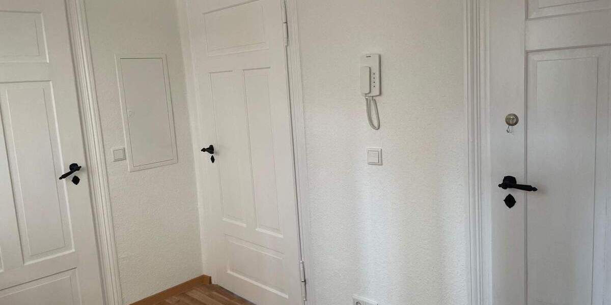 Etagenwohnung Jena West - 4 Zimmer, 90 m&sup2;, 1.272&euro; | Angebot:25731271