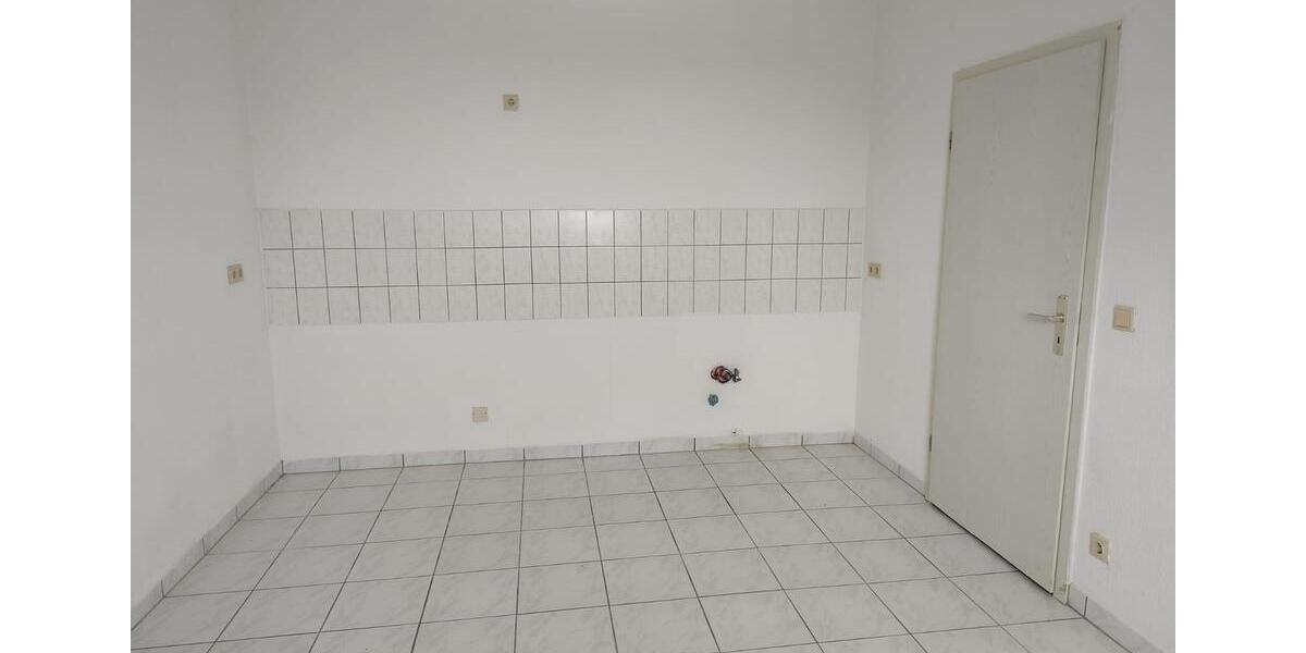 Etagenwohnung Nordhausen - 1 Zimmer, 27 m&sup2;, 300&euro; | Angebot:25589142