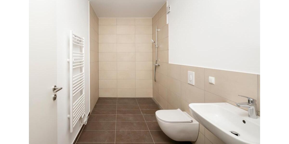 Etagenwohnung Kremmen - 2 Zimmer, 64 m&sup2;, 1.067&euro; | Angebot:26678574
