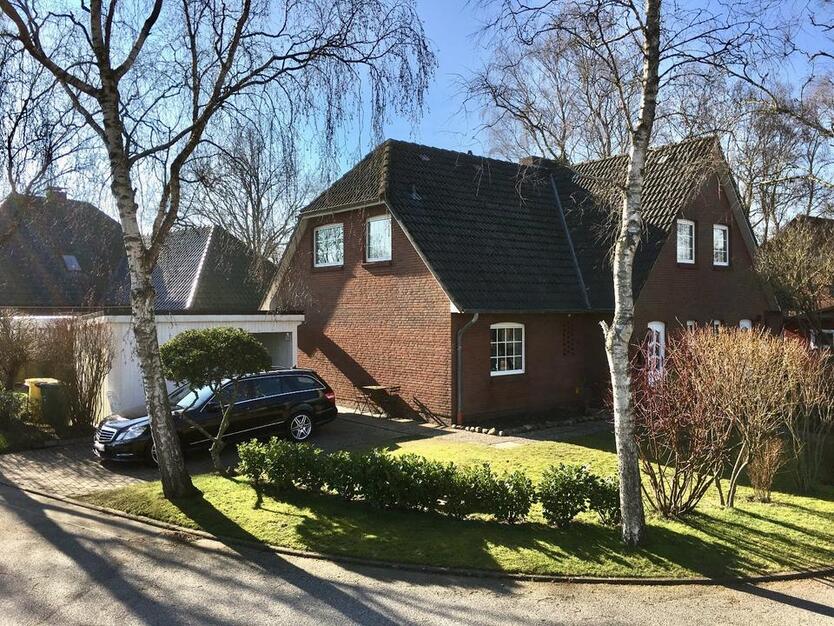 Charmante Doppelhaushälfte in Top Lage von Hattstedt ab 01.10.25