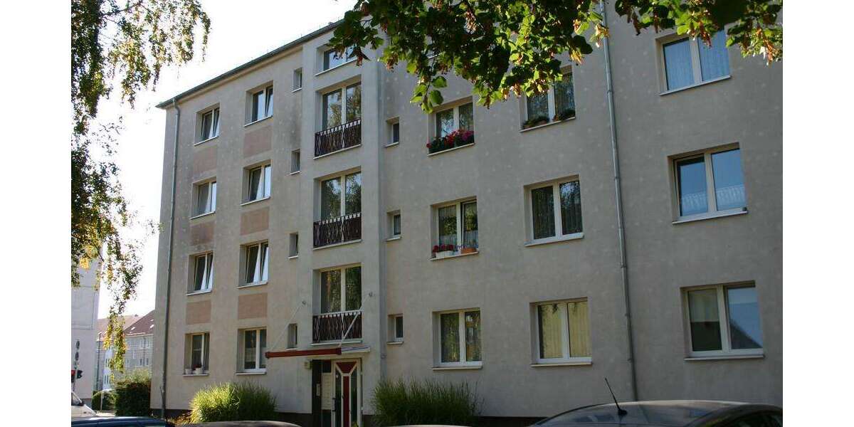 Etagenwohnung Magdeburg Hopfengarten - 4 Zimmer, 83 m&sup2;, 496&euro; | Angebot:27235399