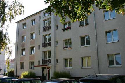 Wohnung Magdeburg Hopfengarten - 4 Zimmer, 83 m&sup2;, 496&euro; | Angebot:27235399