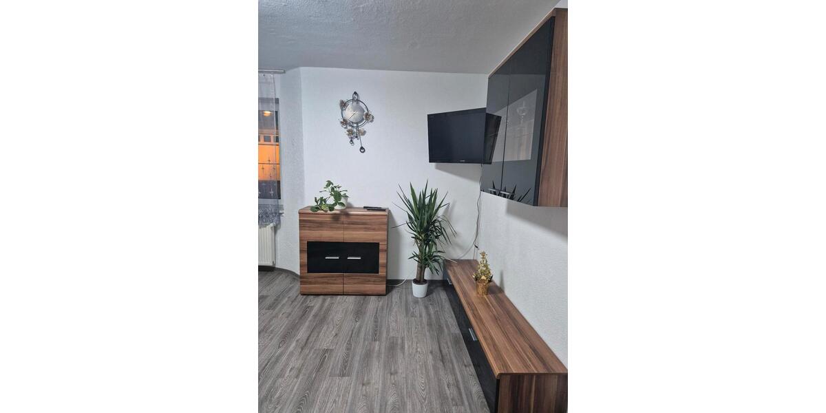 Erdgeschoßwohnung Pirmasens Niedersimten - 2 Zimmer, 72 m&sup2;, 65&euro; | Angebot:24233791