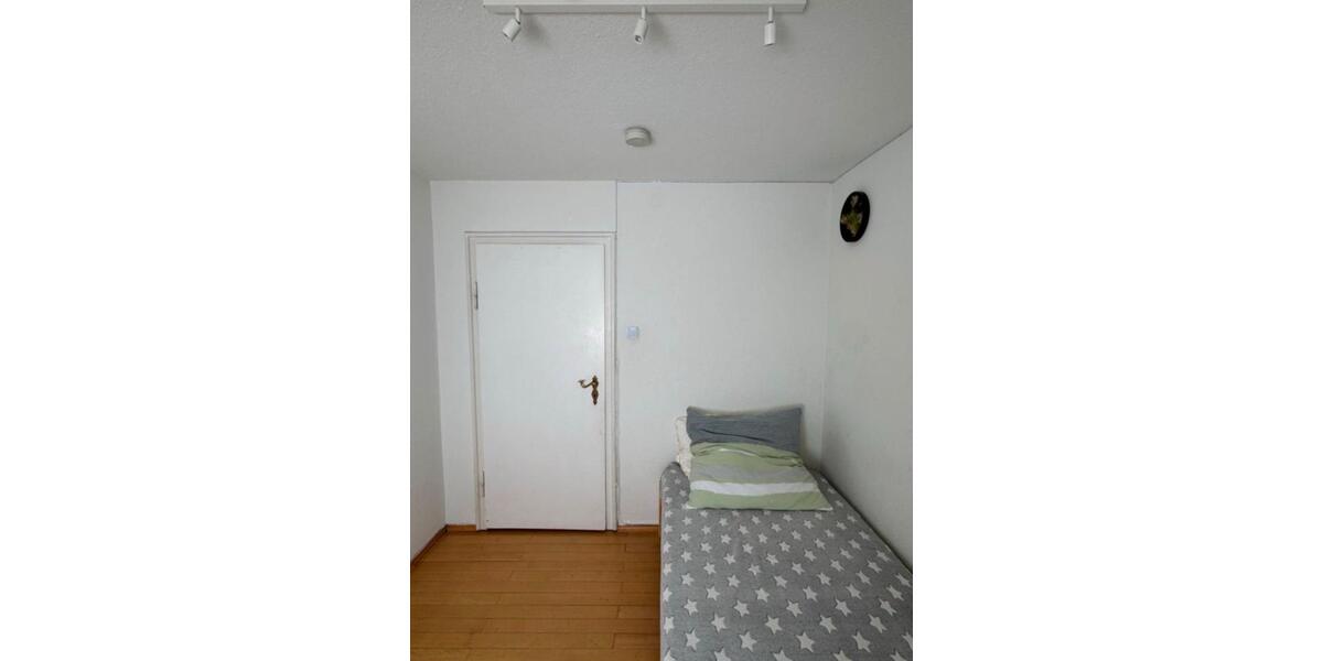 Wohnen auf Zeit Konstanz Allmannsdorf - 5 Zimmer, 11 m&sup2;, 620&euro; | Angebot:26337988