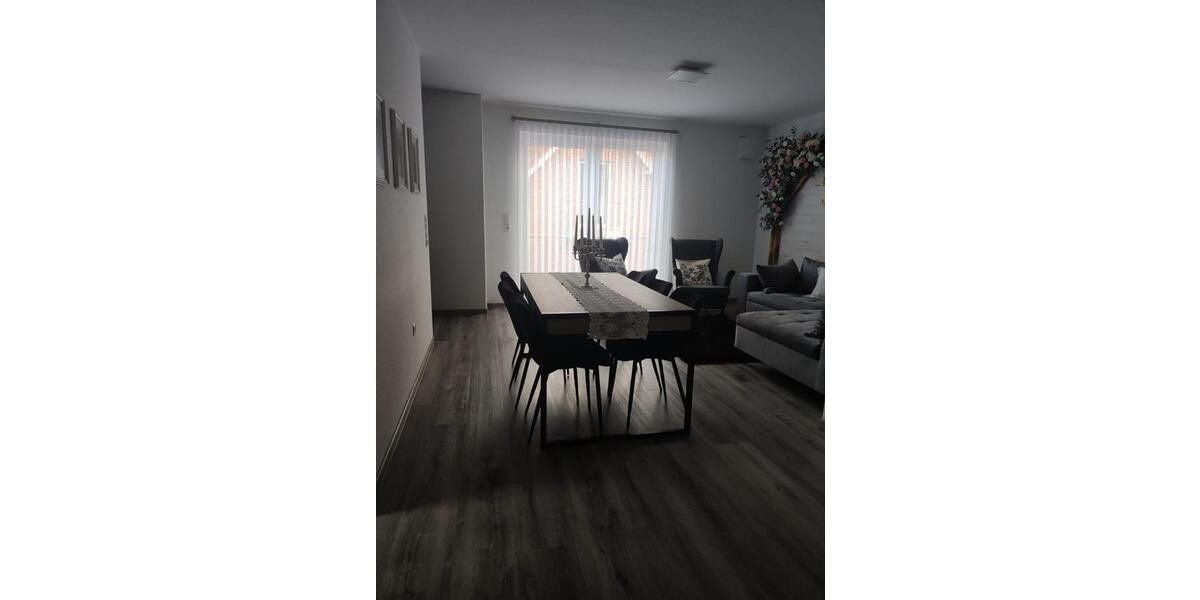 Maisonettenwohnung Lindern (Oldenburg) - 3 Zimmer, 90 m&sup2;, 850&euro; | Angebot:26124487