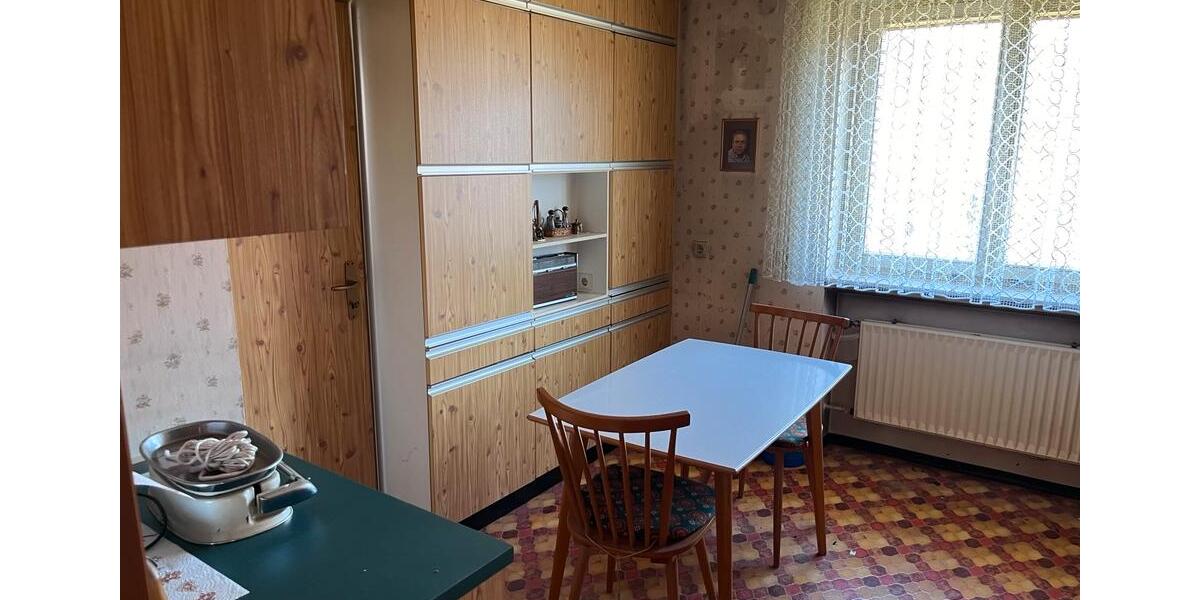Etagenwohnung Amorbach - 3 Zimmer, 120 m&sup2;, 1.000&euro; | Angebot:24786293