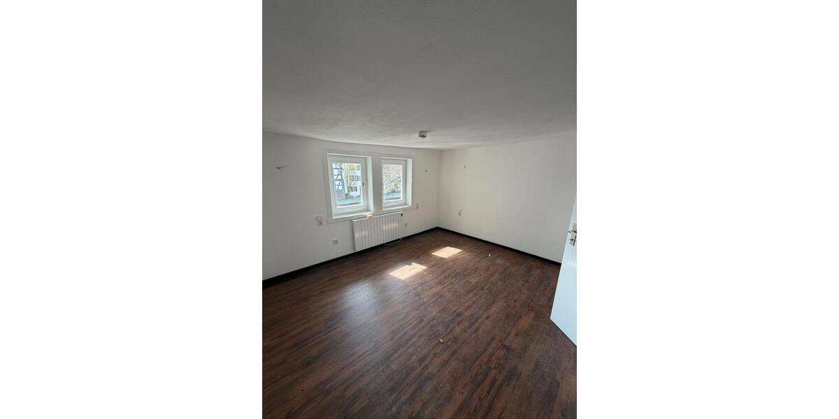 Einfamilienhaus Lauterbach (Hessen) - 6 Zimmer, 84 m&sup2;, 800&euro; | Angebot:25805945