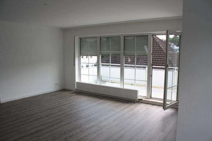 Etagenwohnung Bad Soden - 3 Zimmer, 100 m&sup2;, 1.390&euro; | Angebot:24820375
