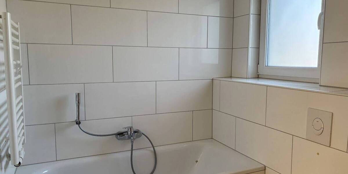 Etagenwohnung Emmerich am Rhein Borghees - 4 Zimmer, 100 m&sup2;, 1.090&euro; | Angebot:25996129