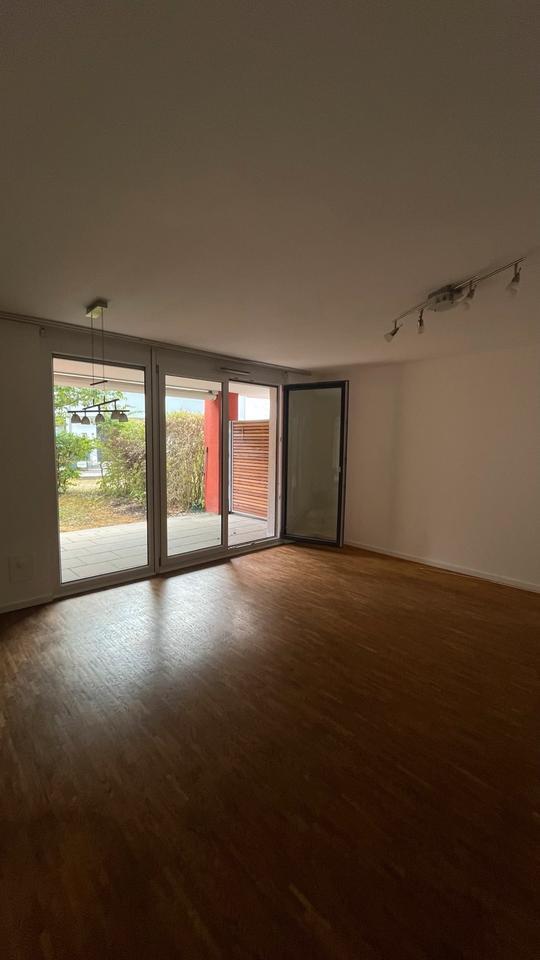 Charmante 2 Zimmer Wohnung mit Garten in Sachsenheim