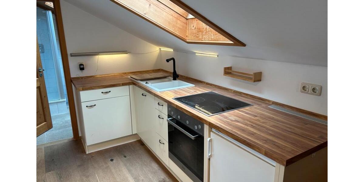 Dachgeschoßwohnung Bad Feilnbach - 2 Zimmer, 55 m&sup2;, 750&euro; | Angebot:26023301