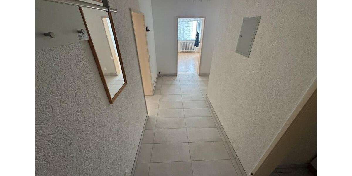 Etagenwohnung Neckarsulm - 3.5 Zimmer, 80 m&sup2;, 1.150&euro; | Angebot:26670391