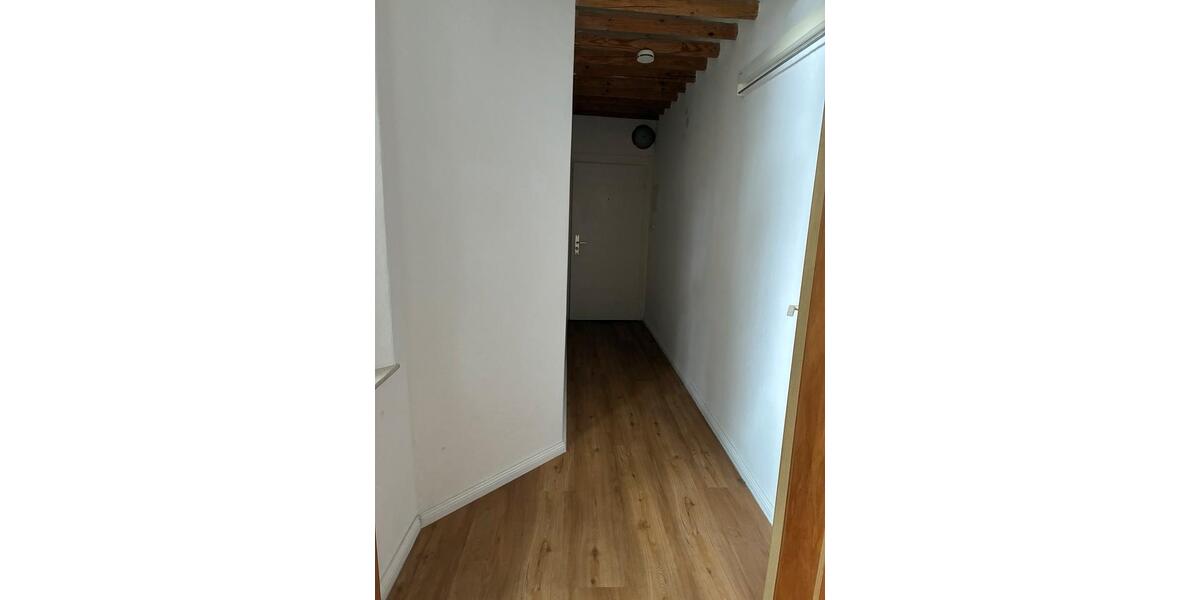 Etagenwohnung Hannover Südstadt - 1 Zimmer, 30 m&sup2;, 665&euro; | Angebot:26545126
