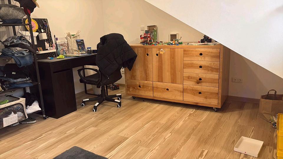 Dachgeschoßwohnung Fürstenstein - 3 Zimmer, 94 m&sup2;, 870&euro; | Angebot:26025702