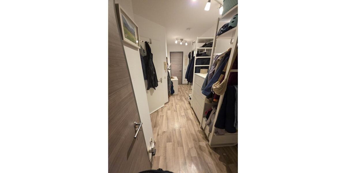 Etagenwohnung Magdala - 3 Zimmer, 67 m&sup2;, 965&euro; | Angebot:25426737