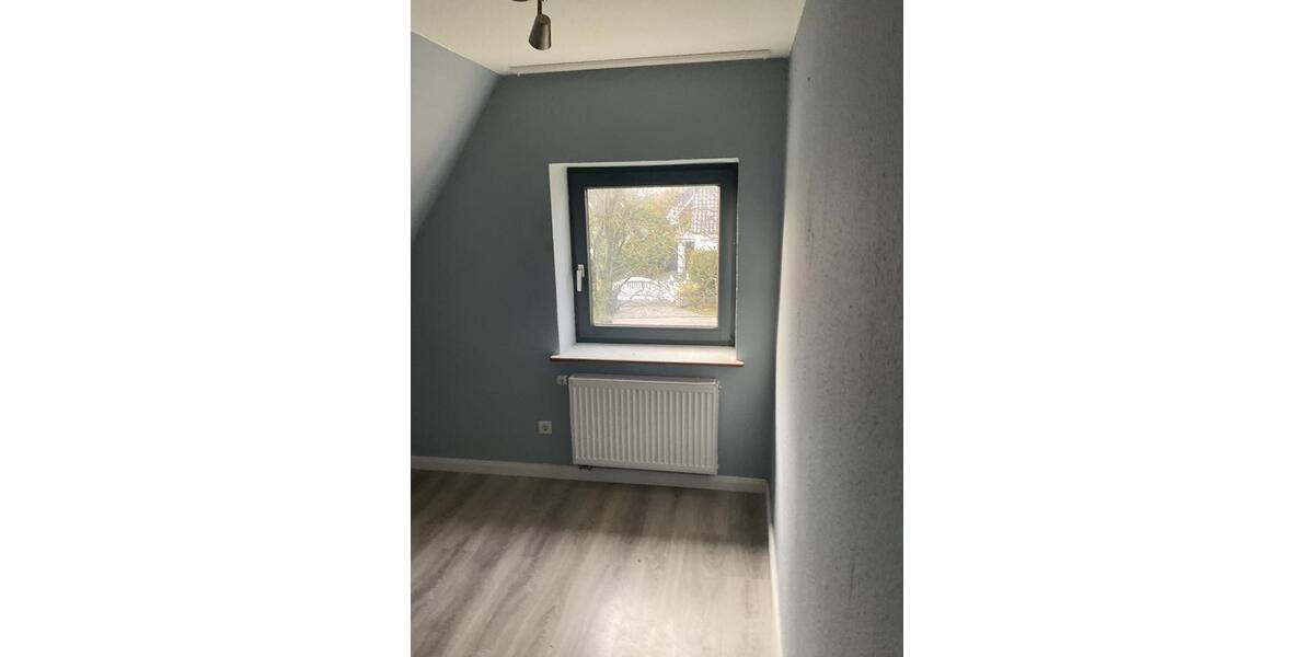 Etagenwohnung Niebüll - 3 Zimmer, 66 m&sup2;, 1.100&euro; | Angebot:23914095