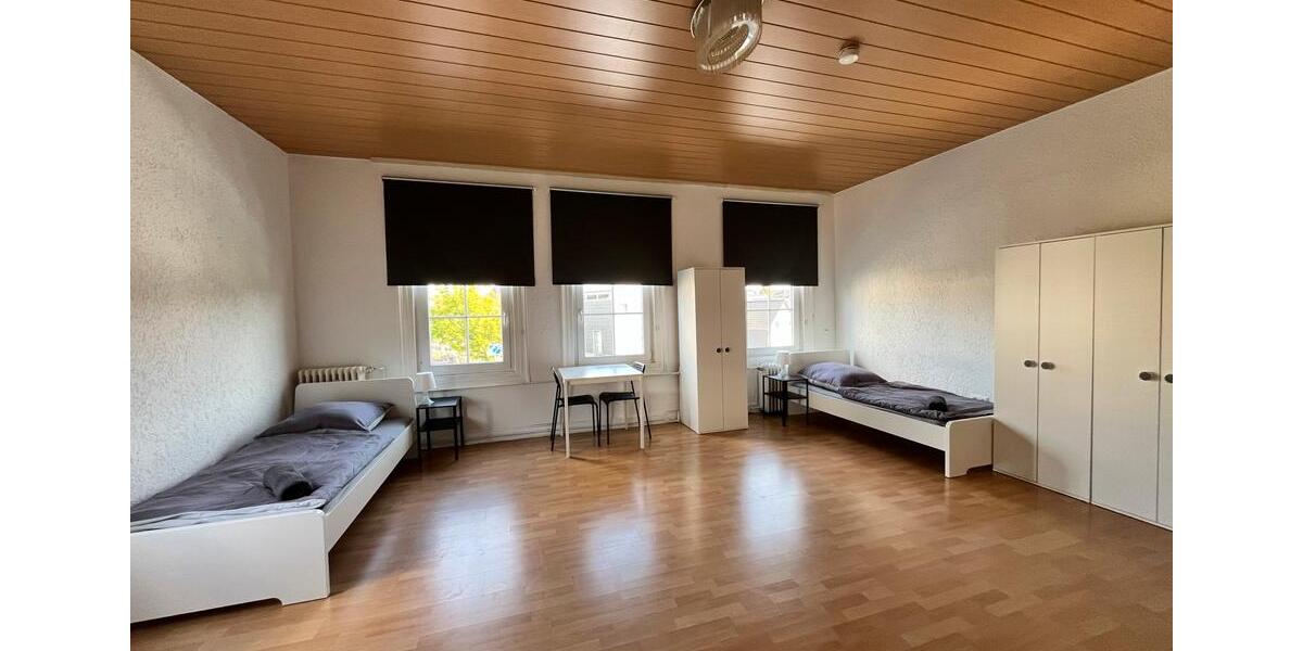 Wohnen auf Zeit Windeck - 3 Zimmer, 90 m&sup2;, 18&euro; | Angebot:25167327