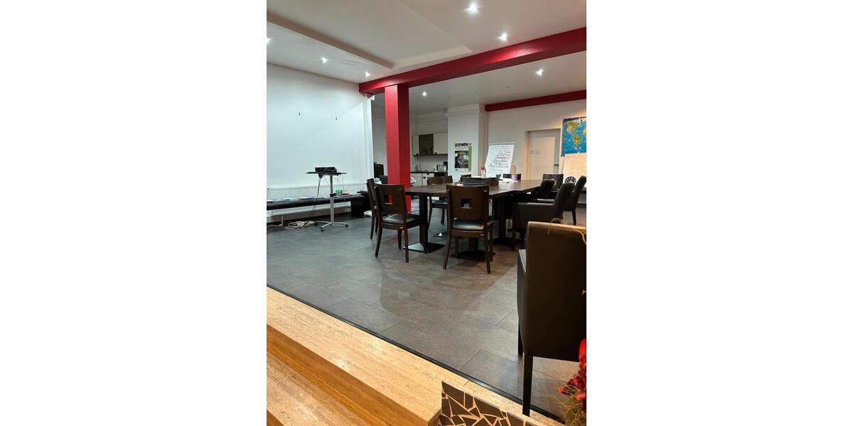 Etagenwohnung Linz am Rhein - 2 Zimmer, 100 m&sup2;, 900&euro; | Angebot:24688464