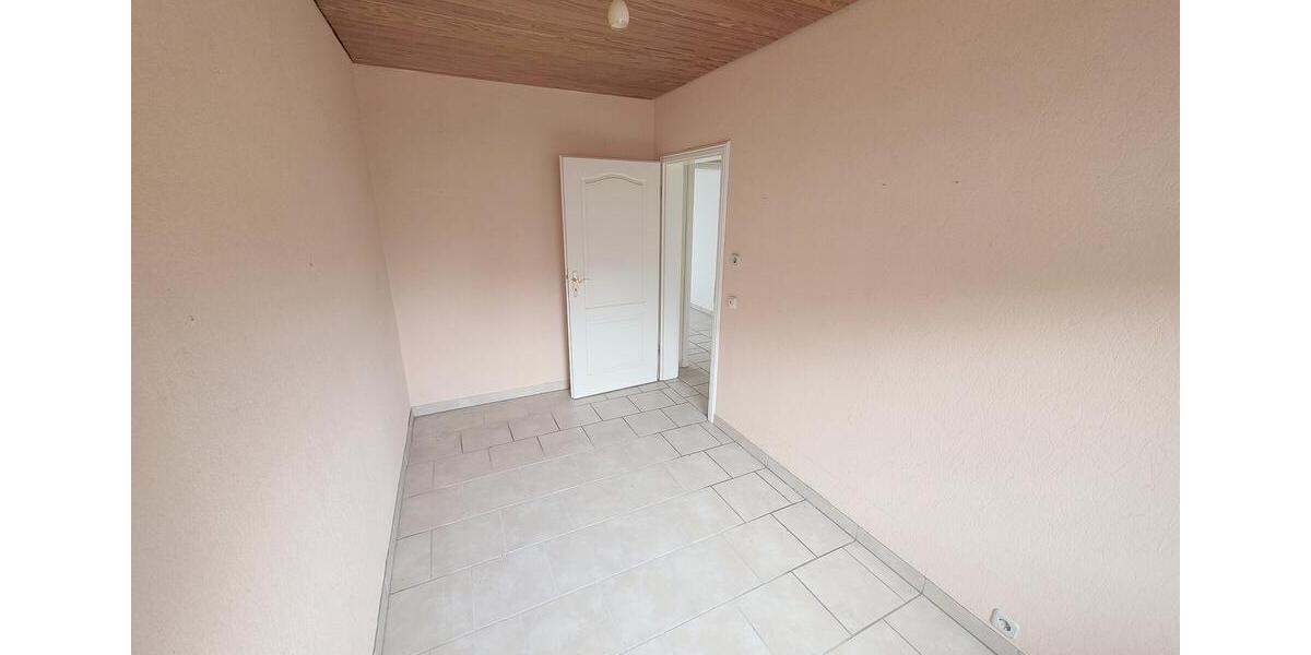 Erdgeschoßwohnung Niederkassel - 3 Zimmer, 57 m&sup2;, 770&euro; | Angebot:25903387