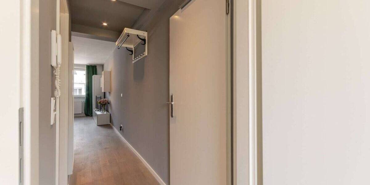 Etagenwohnung Frankfurt am Main Bahnhofsviertel - 2 Zimmer, 55 m&sup2;, 1.580&euro; | Angebot:26154035