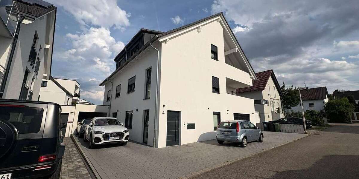 Etagenwohnung Rottenburg Am Neckar Ergenzingen - 2.5 Zimmer, 93 m&sup2;, 1.100&euro; | Angebot:27068877