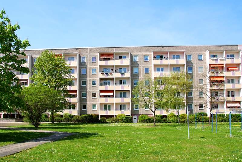Wohnung zum Mieten in Schönebeck 284,15 € 56.83 m² 3 zimmer