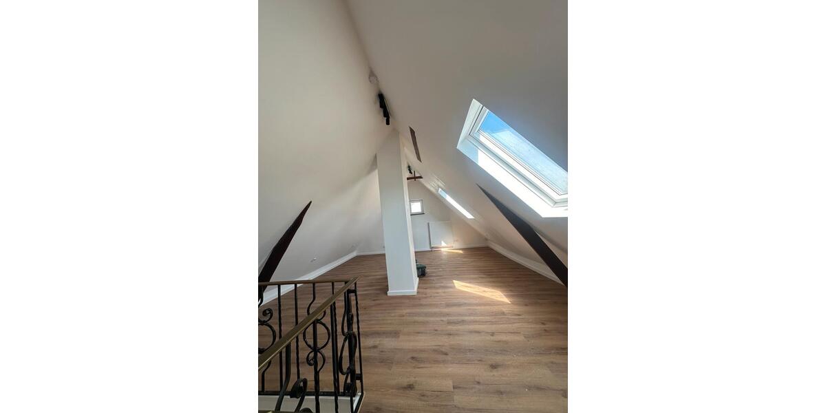 Maisonettenwohnung Meerbusch - 4 Zimmer, 120 m&sup2;, 1.800&euro; | Angebot:26690637