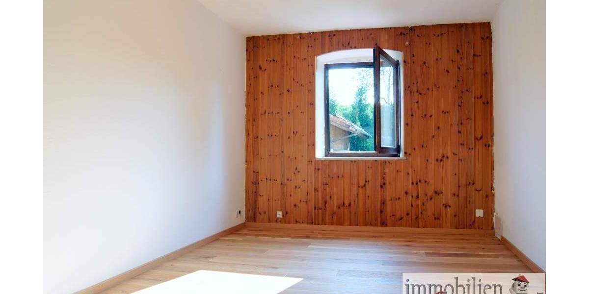 Einfamilienhaus Peißenberg - 7 Zimmer, 180 m&sup2;, 900&euro; | Angebot:25662828
