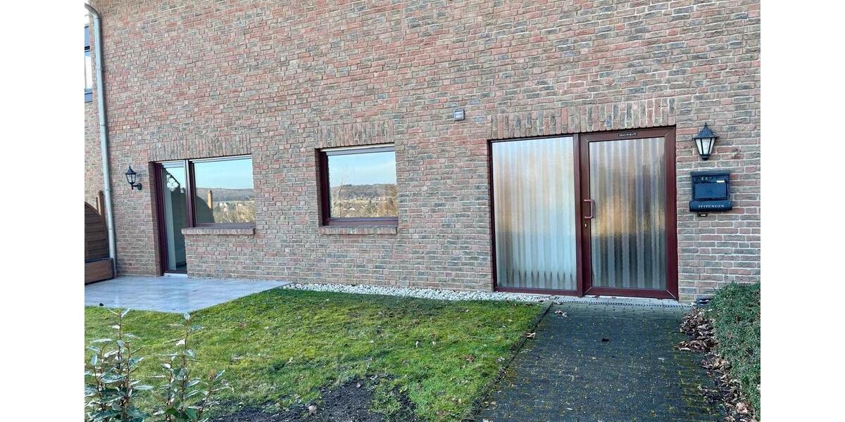 Etagenwohnung Mechernich - 2 Zimmer, 80 m&sup2;, 890&euro; | Angebot:25025760