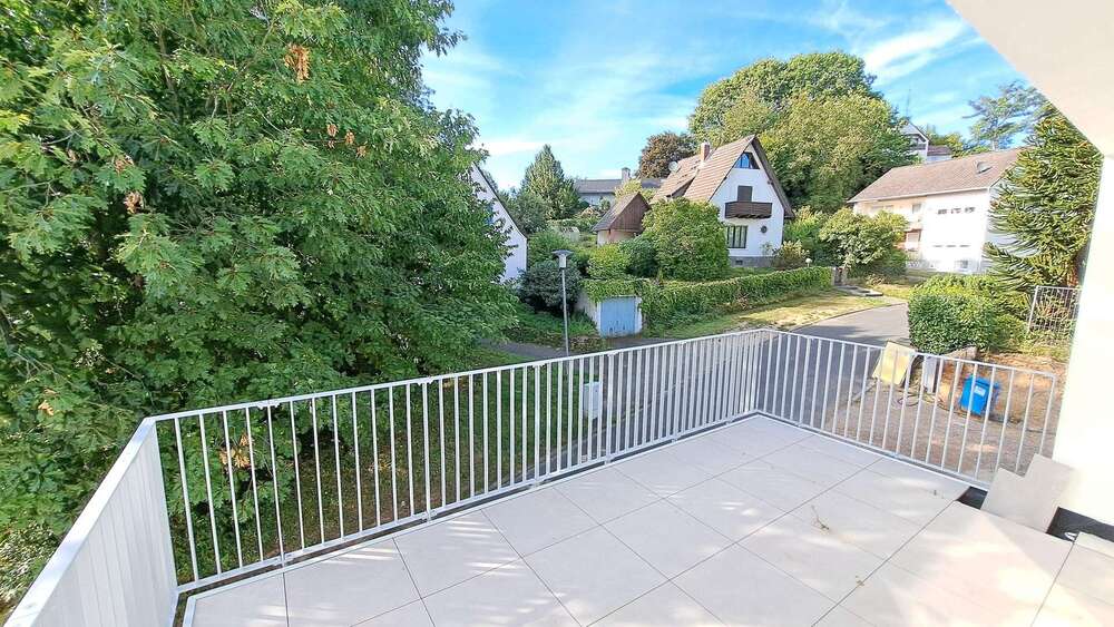 Etagenwohnung Goldbach - 4 Zimmer, 133 m&sup2;, 1.790&euro; | Angebot:26731751