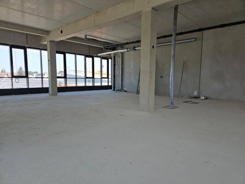 TOP: Repräsentative Neubauflächen in frequentierter Sichtlage in Nürnberg - Höfen zimmer