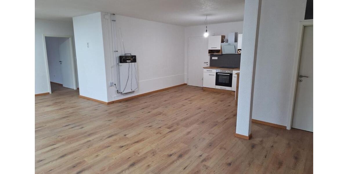 Erdgeschoßwohnung Geislingen - 3 Zimmer, 80 m&sup2;, 680&euro; | Angebot:26426612